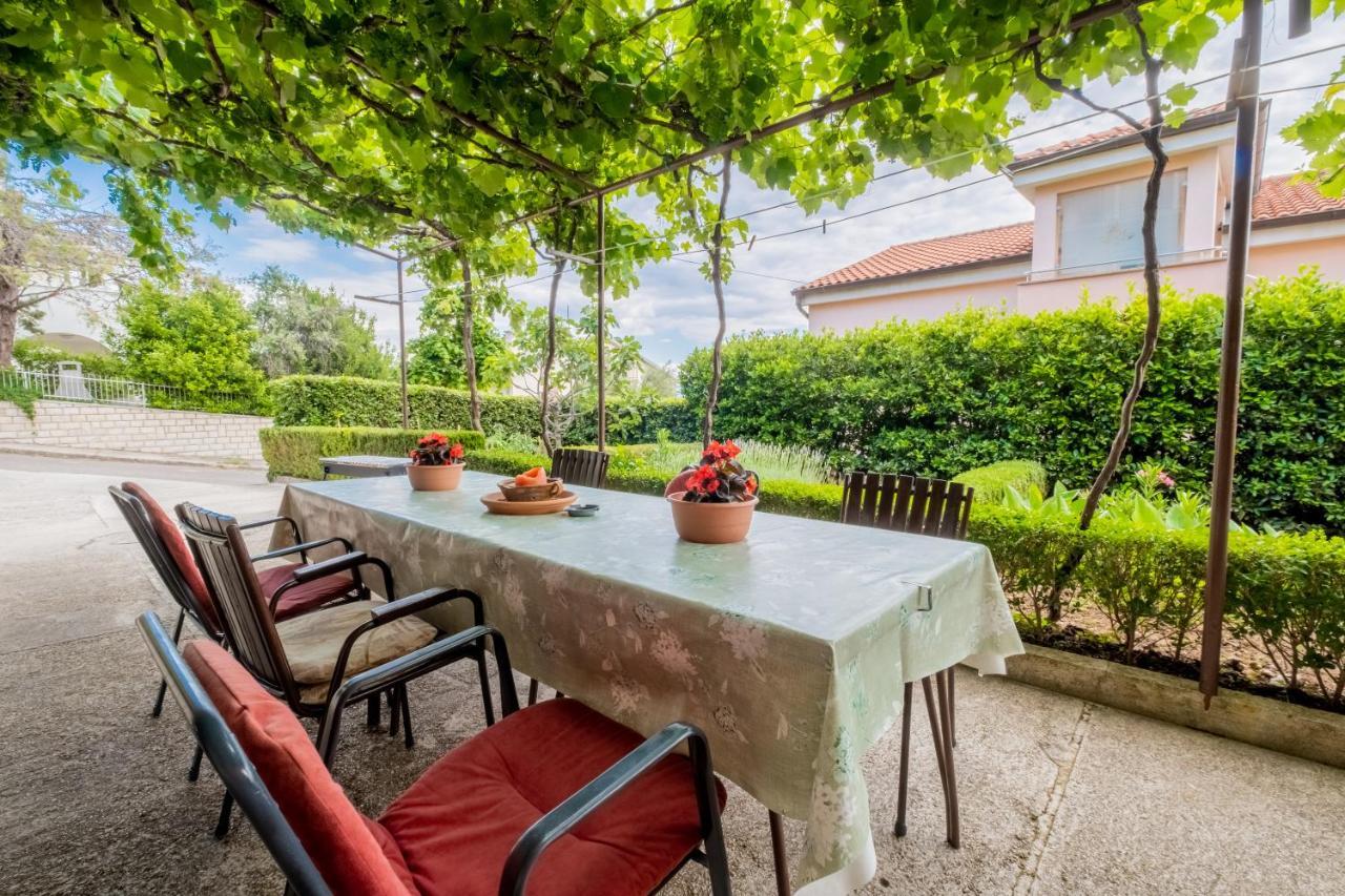 Cozy Apartment Near The Sea Novi Vinodolski Exterior foto